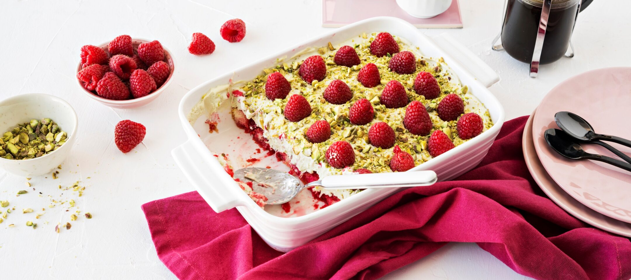 Pistaasi-vadelmatiramisu